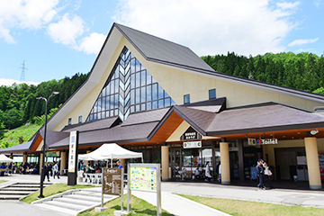 山形-道の駅にしかわ